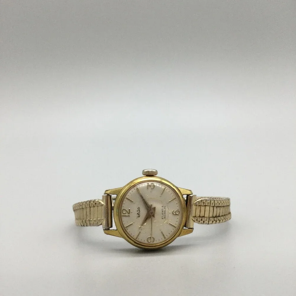 Vintage Voltaire Womens Watch 19mm Gold Tone 21 Jewels Swiss Mechanical 5.5